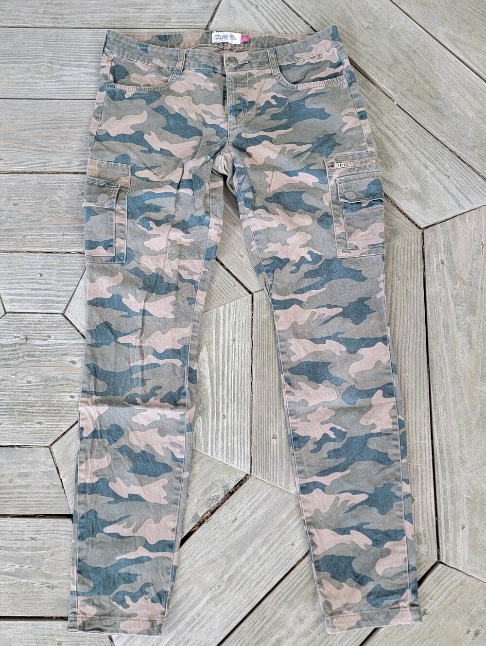 SO camouflage cargo skinny jean pants women's juniors size 7